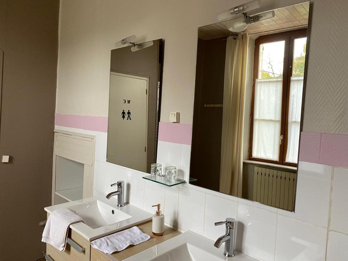 La Gare Bed and Breakfast Gondrin Buitenkant foto