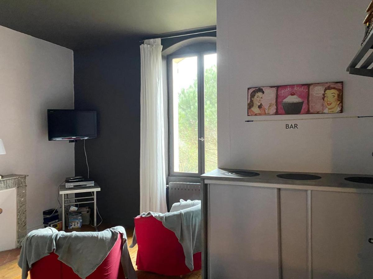 La Gare Bed and Breakfast Gondrin Buitenkant foto