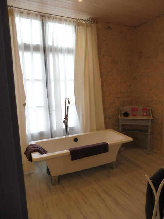 La Gare Bed and Breakfast Gondrin Buitenkant foto